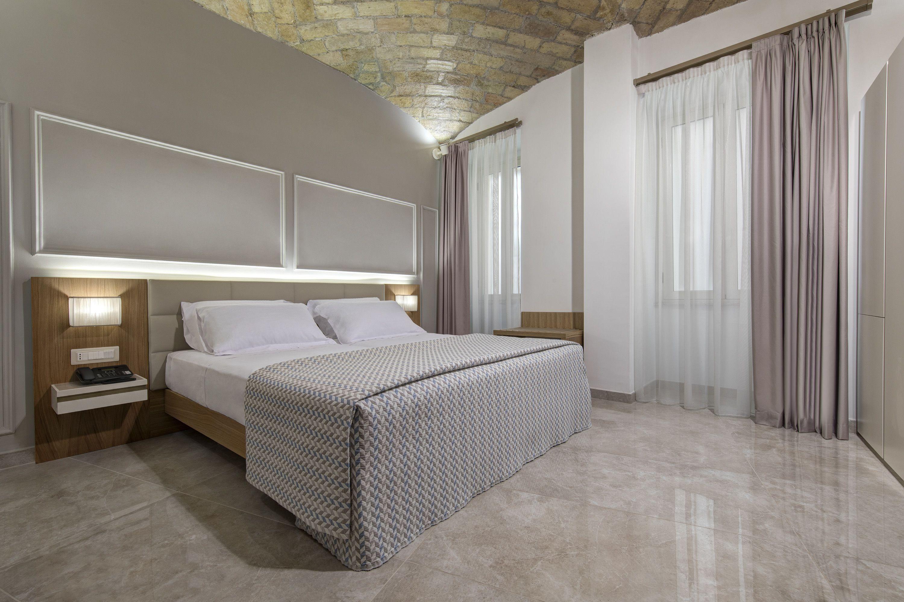 Magica Luna Boutique Hotel - Roma — Photos 3